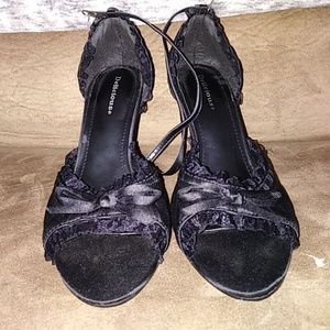 Women's heels size 6.5